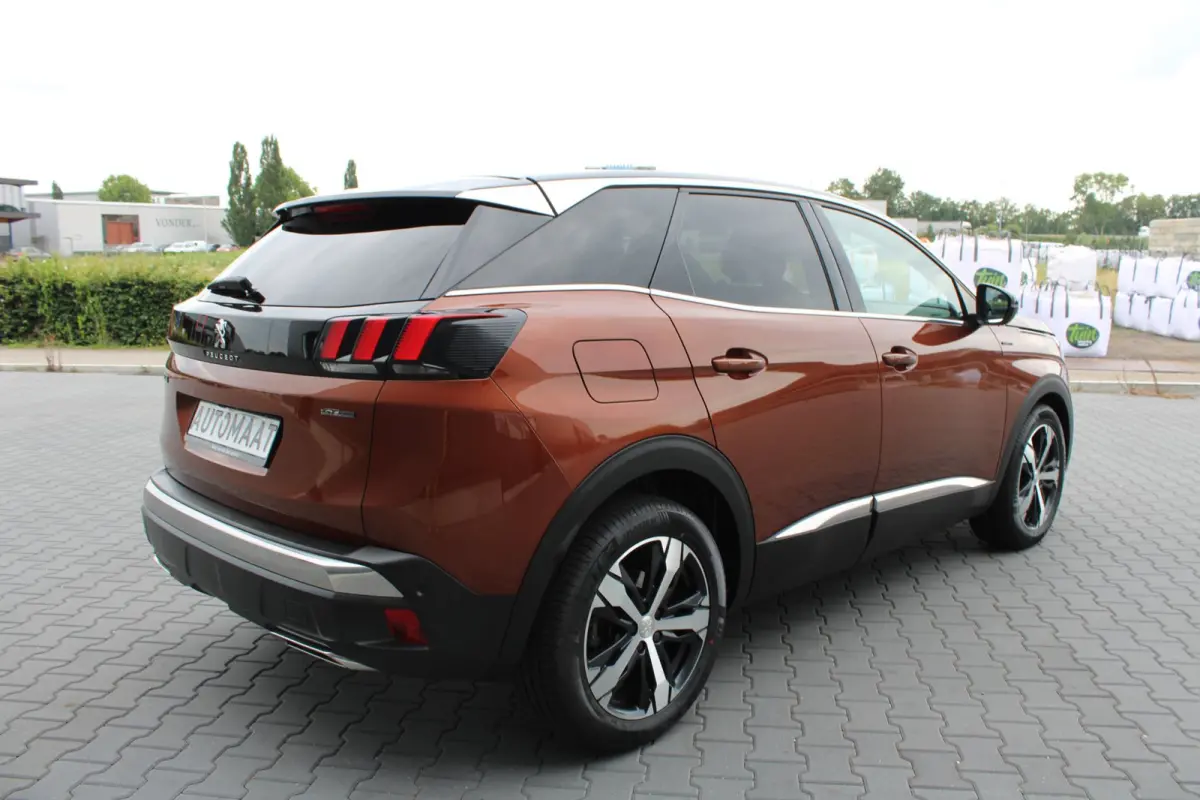 1.6 PureTech GT Line AUTOMAAT CARAVANTREKKER