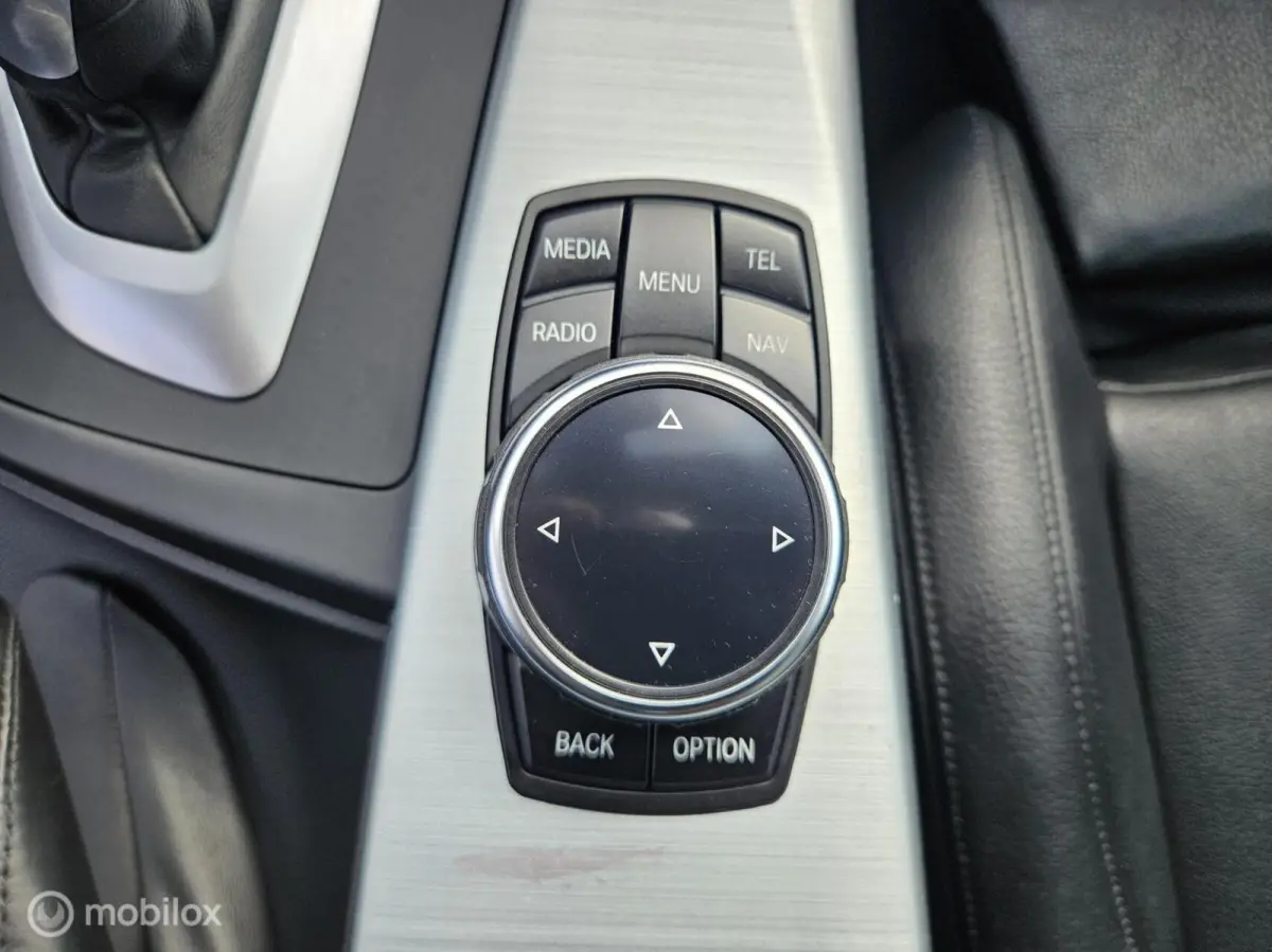 328i xDrive High Executive