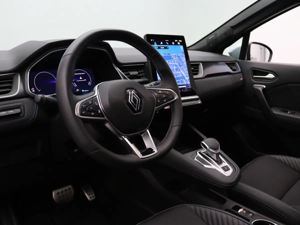 145pk E-Tech full hybrid esprit Alpine Apple Carplay/Android Auto | Harman Kardon