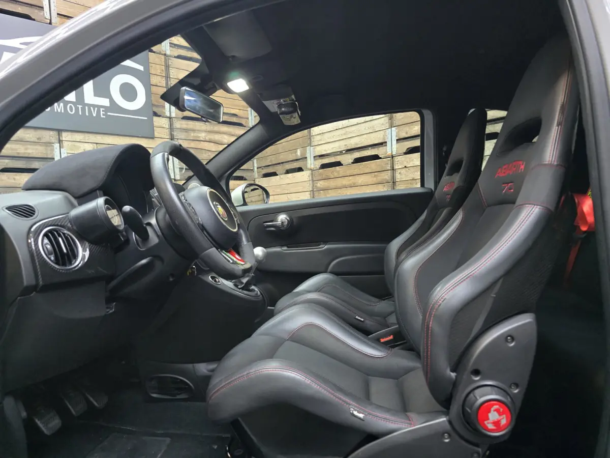 1.4 T-Jet Abarth Competizione Esseessee 70th Anniversary Carbon 180PK!