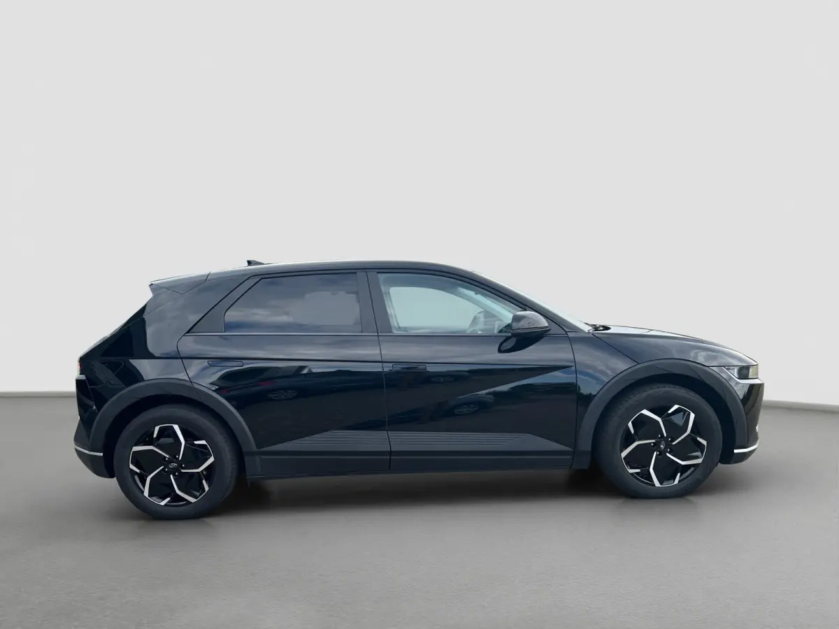 Style 58 kWh SOH 100% | Camera | Adaptive cruise controle | Carplay | Keyless entry | LED koplampen | Navigatie | Parkeersensoren | Digitaal cockpit | 19'' velgen