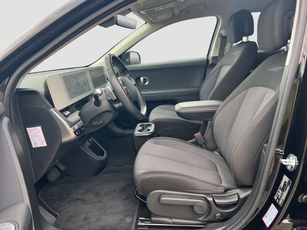 Style 58 kWh SOH 100% | Camera | Adaptive cruise controle | Carplay | Keyless entry | LED koplampen | Navigatie | Parkeersensoren | Digitaal cockpit | 19'' velgen