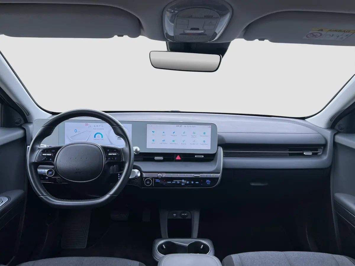 Style 58 kWh SOH 100% | Camera | Adaptive cruise controle | Carplay | Keyless entry | LED koplampen | Navigatie | Parkeersensoren | Digitaal cockpit | 19'' velgen