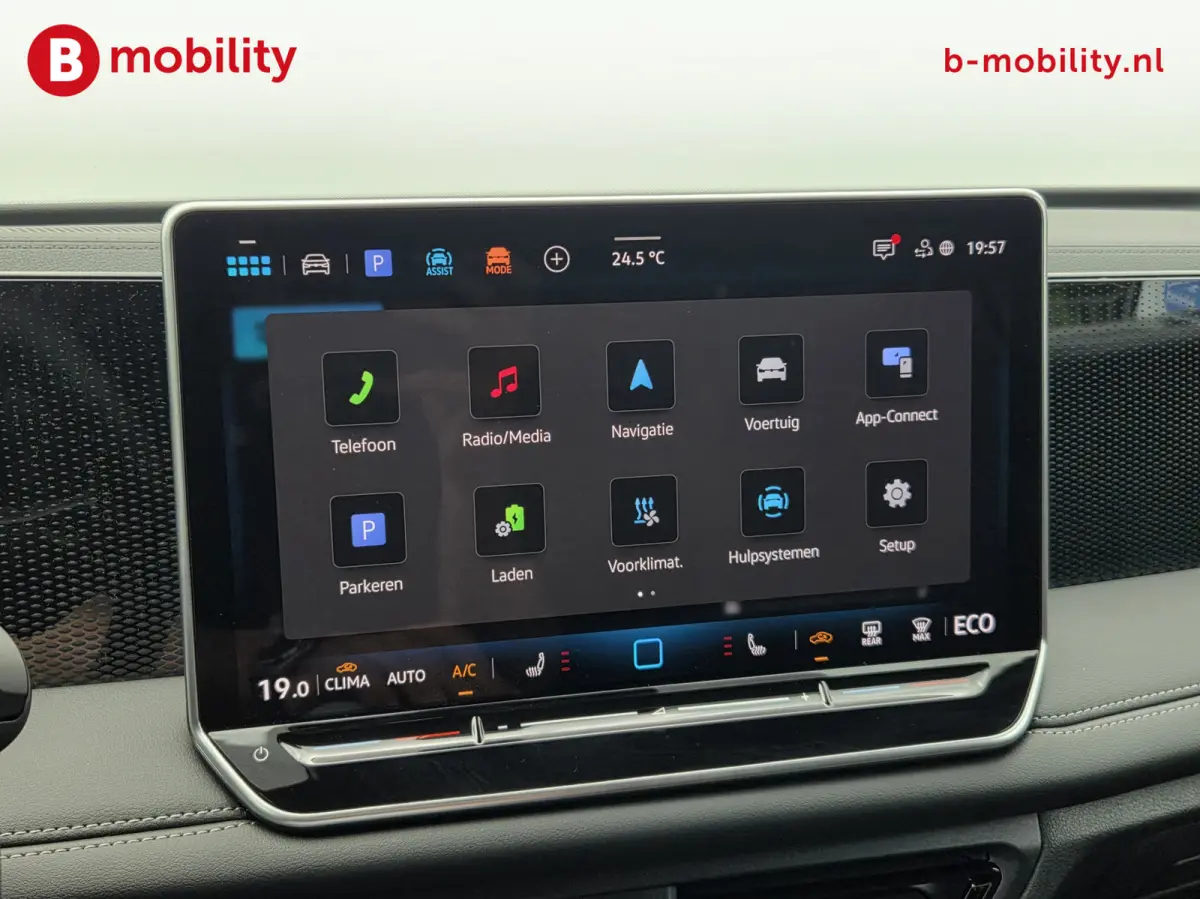 1.5 eHybrid Life Edition DSG Automaat Nieuw! Camera Trekgewicht 1800kg | Adaptive Cruise Control | Stoel/Stuurwielverwarming | DAB | Apple CarPlay