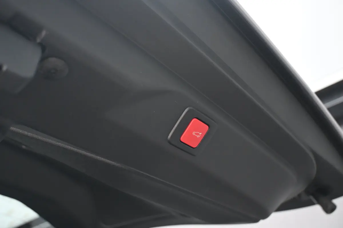 GT Avantage 210 73 kWh DEMO-DEAL! Tot 8 Jaar Garantie! | Navigatie | Stoel/Stuurverwarming | Achteruitrijcamera | Adaptive Cruise | !!