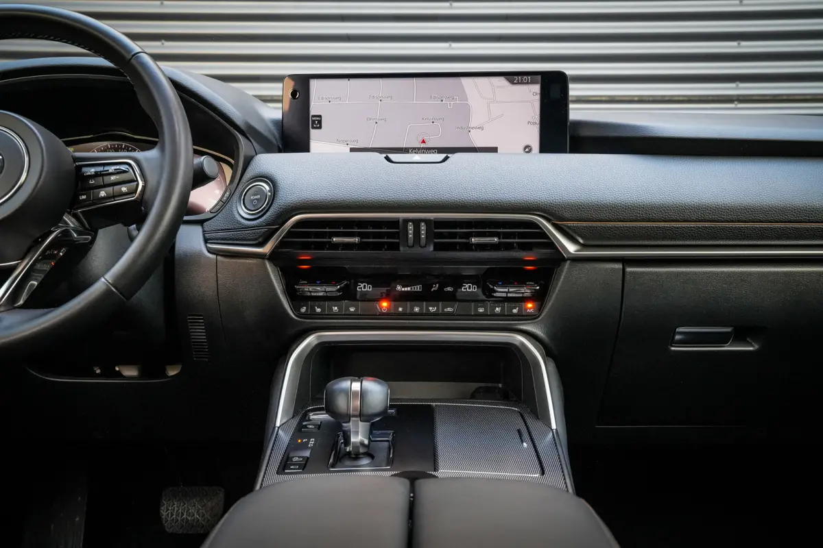2.5 e-SkyActiv PHEV Homura | ACC | Leder | Trekhaak afn. | Stoelkoeling | 360 camera | Metalic | 1e eig. |