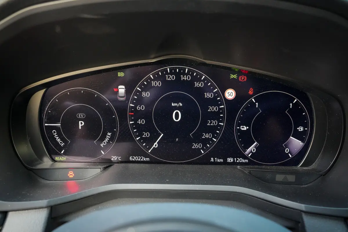 2.5 e-SkyActiv PHEV Homura | ACC | Leder | Trekhaak afn. | Stoelkoeling | 360 camera | Metalic | 1e eig. |