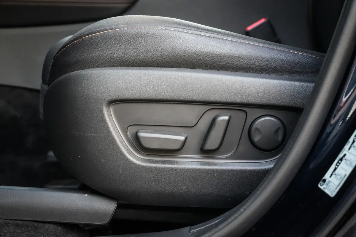 2.5 e-SkyActiv PHEV Homura | ACC | Leder | Trekhaak afn. | Stoelkoeling | 360 camera | Metalic | 1e eig. |