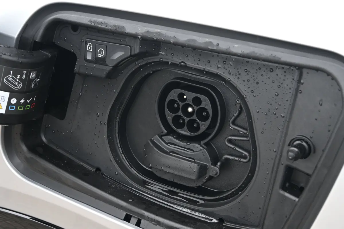 Business Edition 97 kWh Long Range DEMO-DEAL! | Schuif-/Kanteldak | FOCAL | Stoel/Stuurverwarming | 360 Camera | Adaptive Cruise | !!