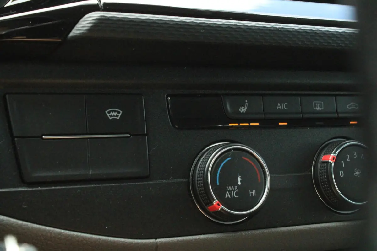 2.0 TDI L2H1 30 DC Bulli 75-edition