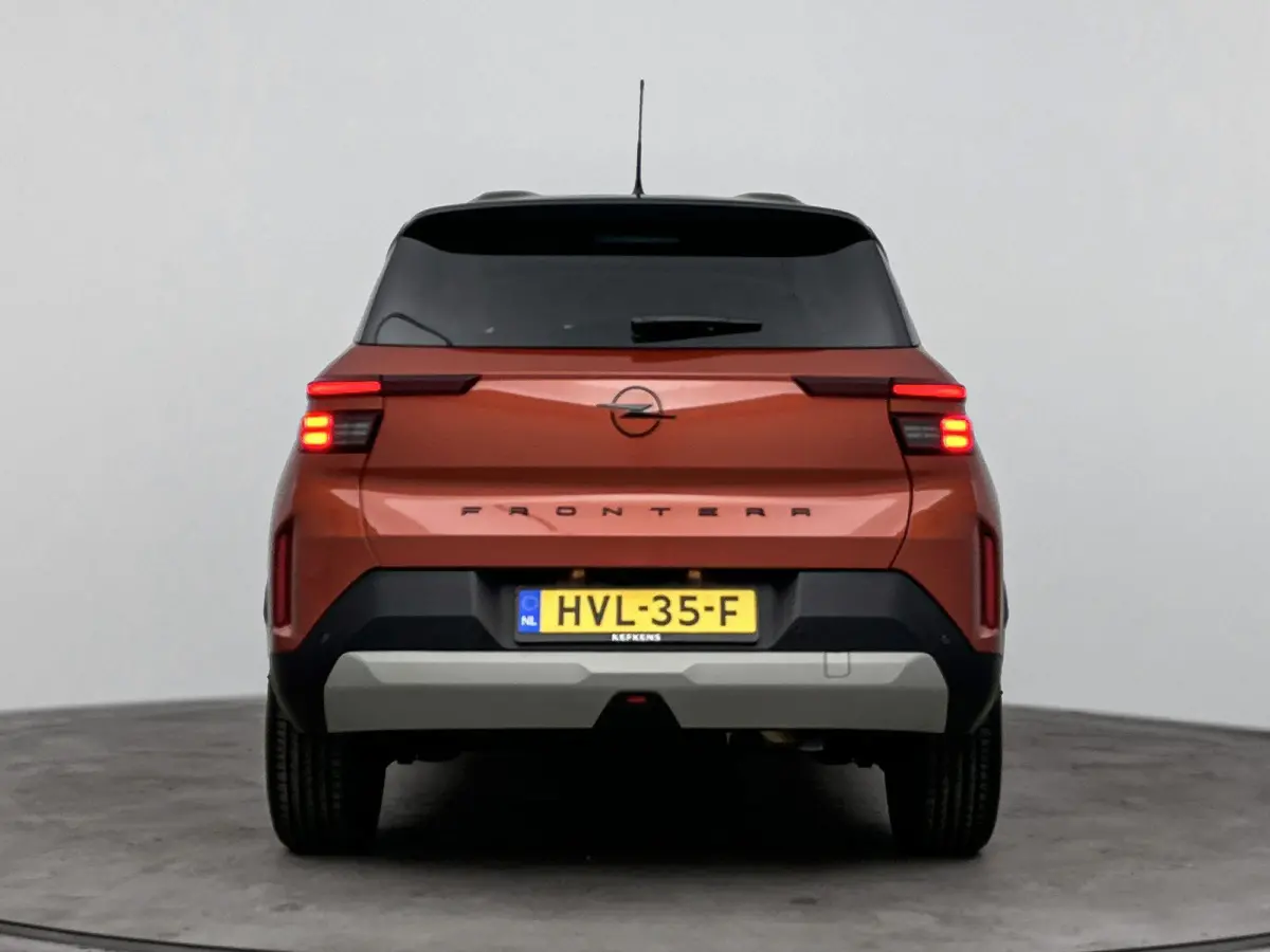SUV 136 pk Hybrid Automaat GS | Camera | Navigatie | Dodehoekbewaking | Parkeersensoren | Carplay