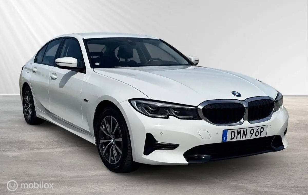 330e Sportline, Laser, trekhaak