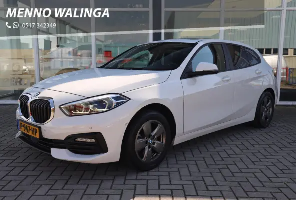 118i Business Edition|Panorama|Navi|Apple carplay/Android auto|LED|