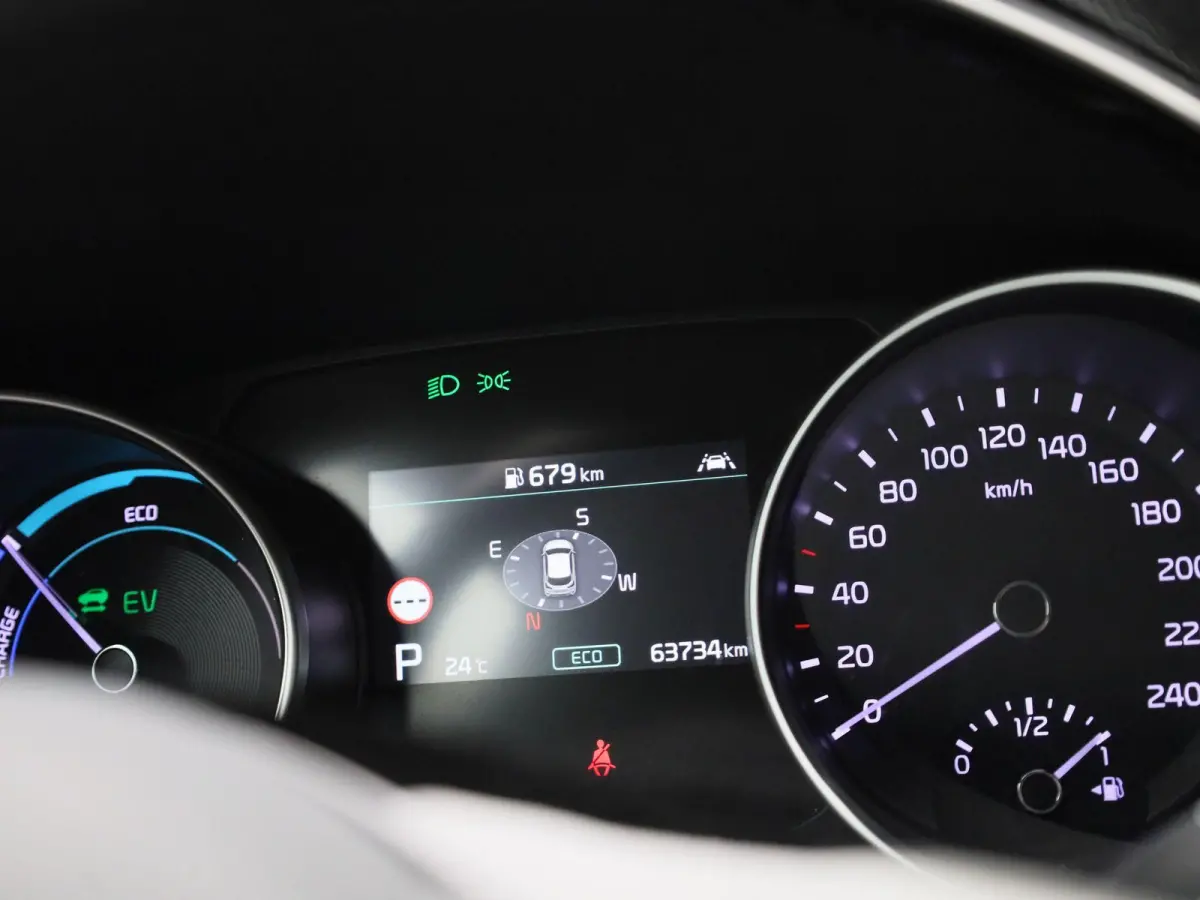 1.6 GDi PHEV DynamicLine | Apple Carplay / Android Auto | Stoel/Stuurverwarming | Lichtmetalen Velgen | Camera |