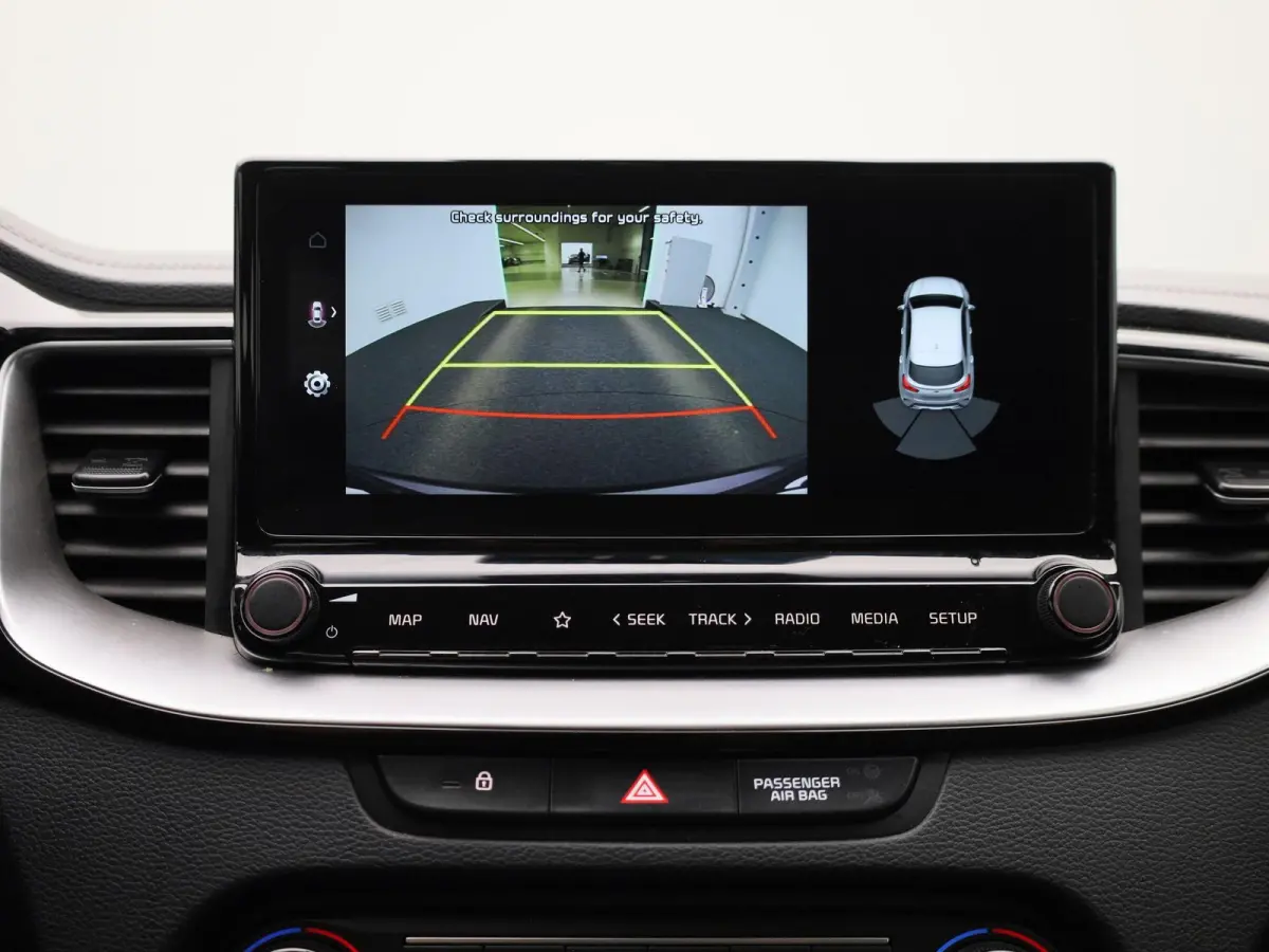 1.6 GDi PHEV DynamicLine | Apple Carplay / Android Auto | Stoel/Stuurverwarming | Lichtmetalen Velgen | Camera |