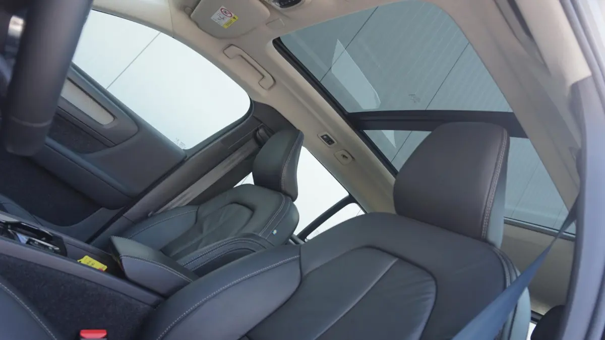 1.5 T5 PHEV | Panoramadak | Luxury pack SOH 94.46%