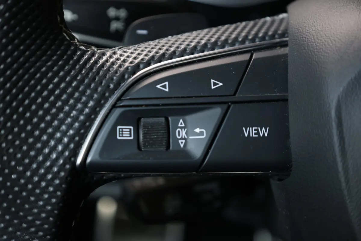 55 TFSI e quattro 3x S-line BTW/MAXTON/LED/VIRTUAL/SFEER/PANO/B&O/HALF LEDER+S.VERWARMING/23" LMV/CAM/ACC/12 MDN GARANTIE!