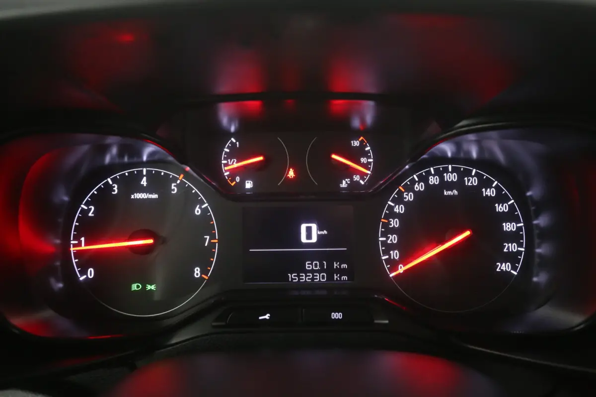 1.5D 102PK | Airco | Cruise | Trekhaak | Elektrpakket