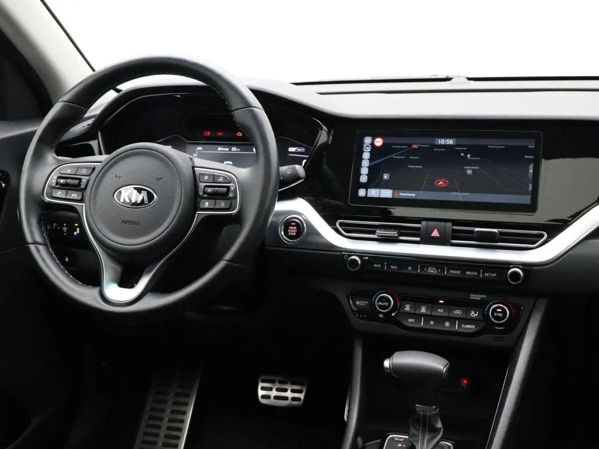 More 1.6 GDi HEV 6DCT | Apple Carplay / Android Auto | Privacy Glass | Trekhaak | Privacy Glass | Keyless |