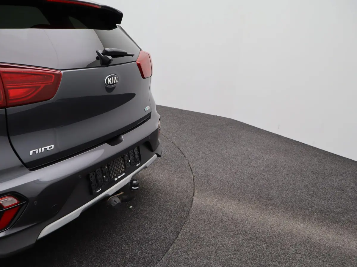 More 1.6 GDi HEV 6DCT | Apple Carplay / Android Auto | Privacy Glass | Trekhaak | Privacy Glass | Keyless |