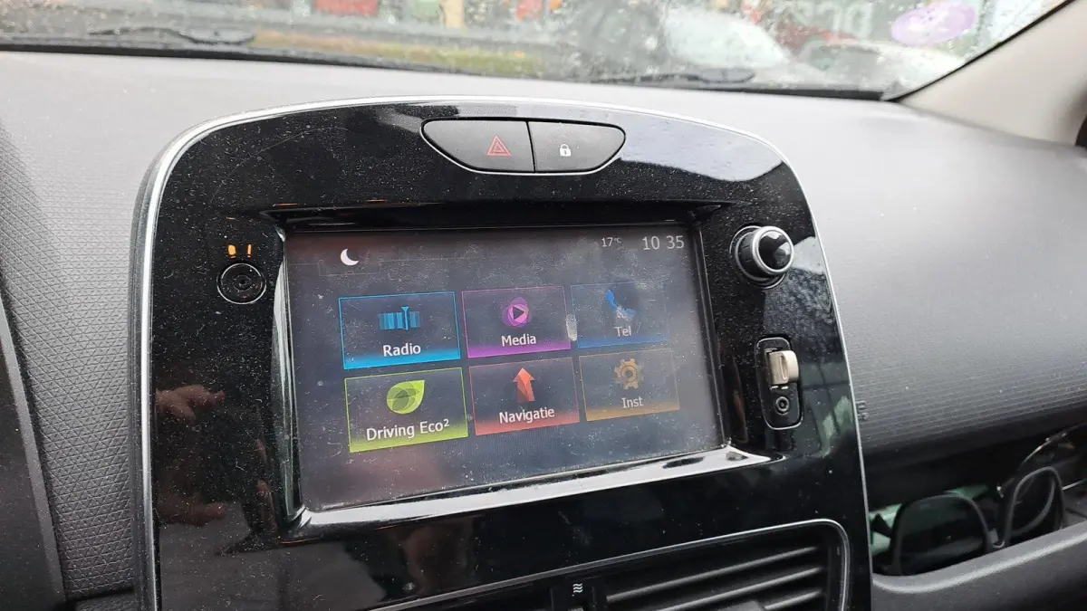 0.9 TCe Intens | Navigatie | Parkeersensoren | Cruise Control | Lichtmetalen Velgen |