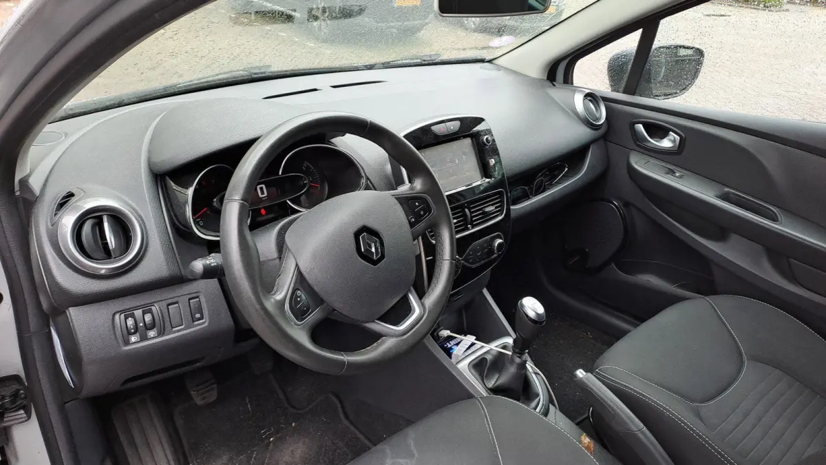 0.9 TCe Intens | Navigatie | Parkeersensoren | Cruise Control | Lichtmetalen Velgen |