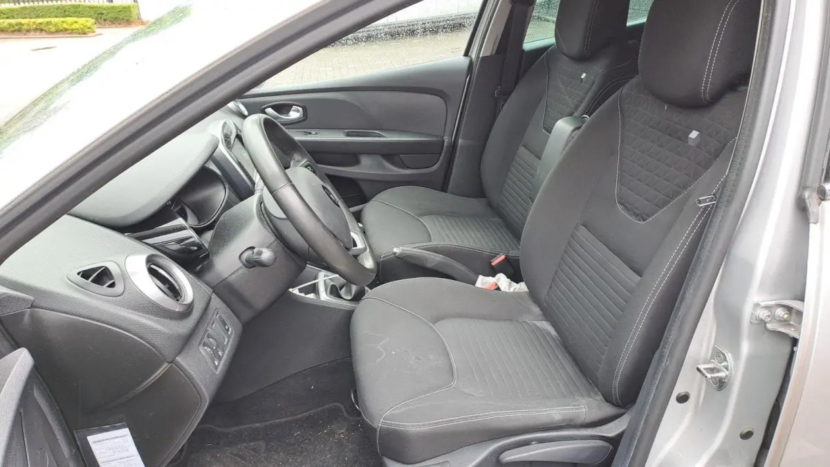 0.9 TCe Intens | Navigatie | Parkeersensoren | Cruise Control | Lichtmetalen Velgen |