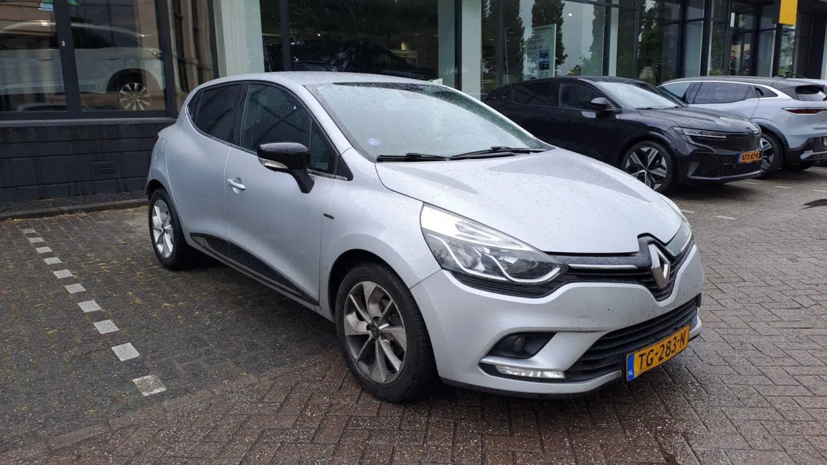 0.9 TCe Intens | Navigatie | Parkeersensoren | Cruise Control | Lichtmetalen Velgen |