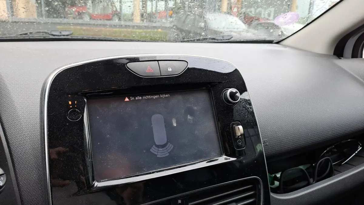 0.9 TCe Intens | Navigatie | Parkeersensoren | Cruise Control | Lichtmetalen Velgen |