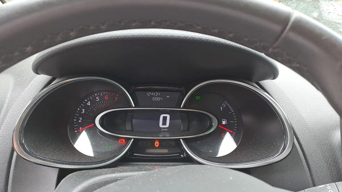 0.9 TCe Intens | Navigatie | Parkeersensoren | Cruise Control | Lichtmetalen Velgen |