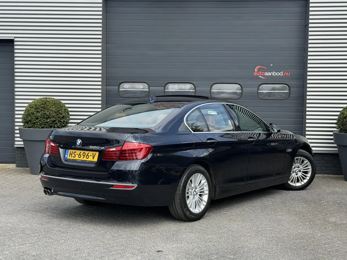 520d Individual Edition | Panoramadak | Navigatie | Lederen Bekleding | Climate Control | Stoelverwarming |