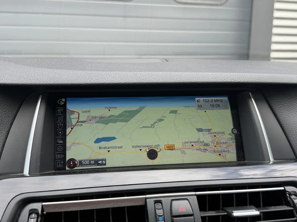 520d Individual Edition | Panoramadak | Navigatie | Lederen Bekleding | Climate Control | Stoelverwarming |