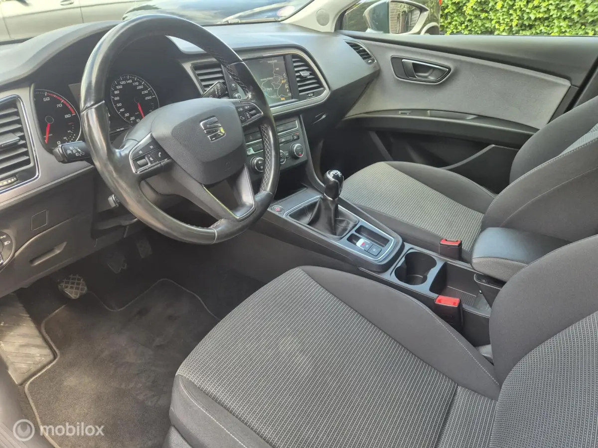 1.0 EcoTSI Style Business Intense