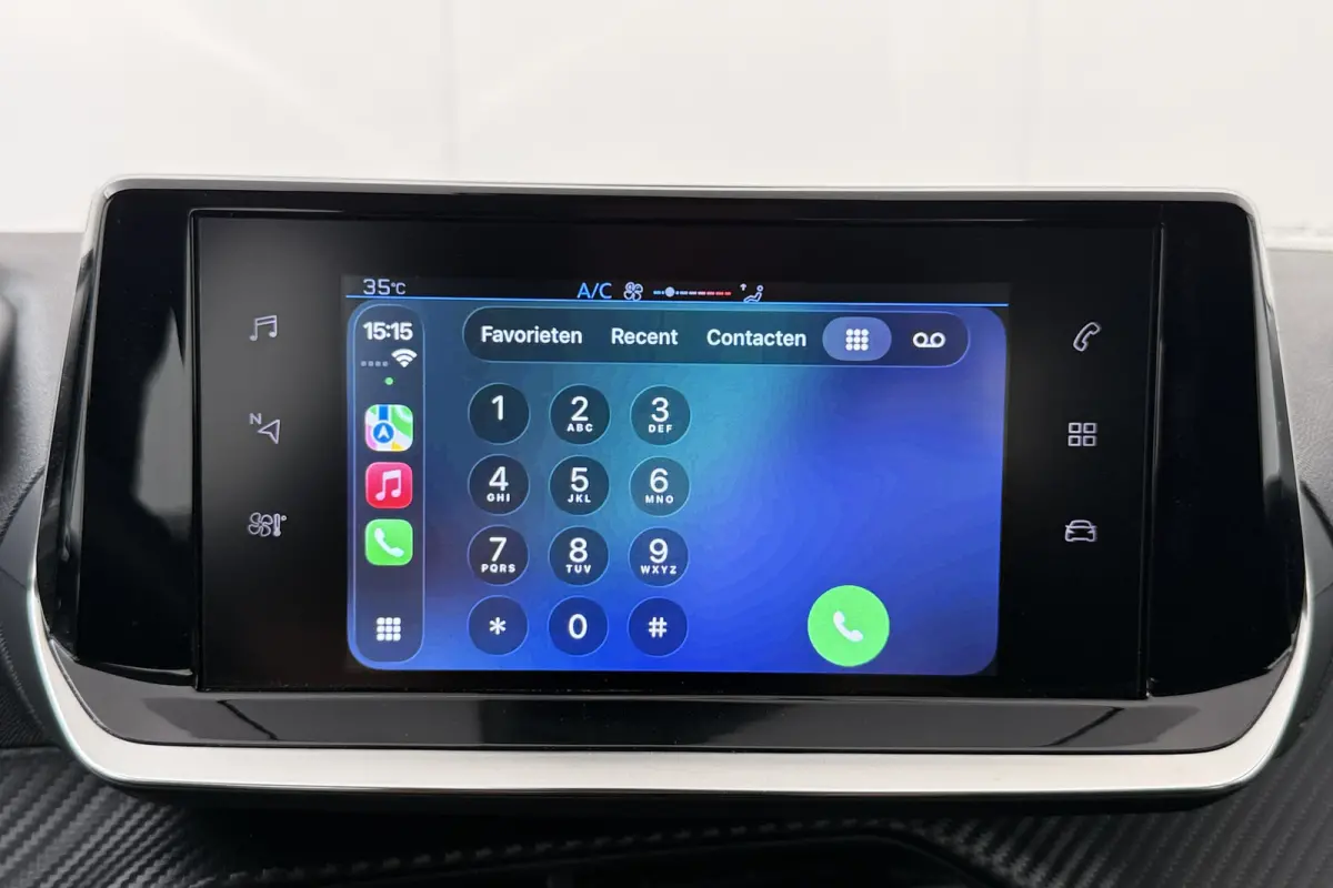 1.2T 100 PK Aut. Business Cruise ParkAssist Carplay