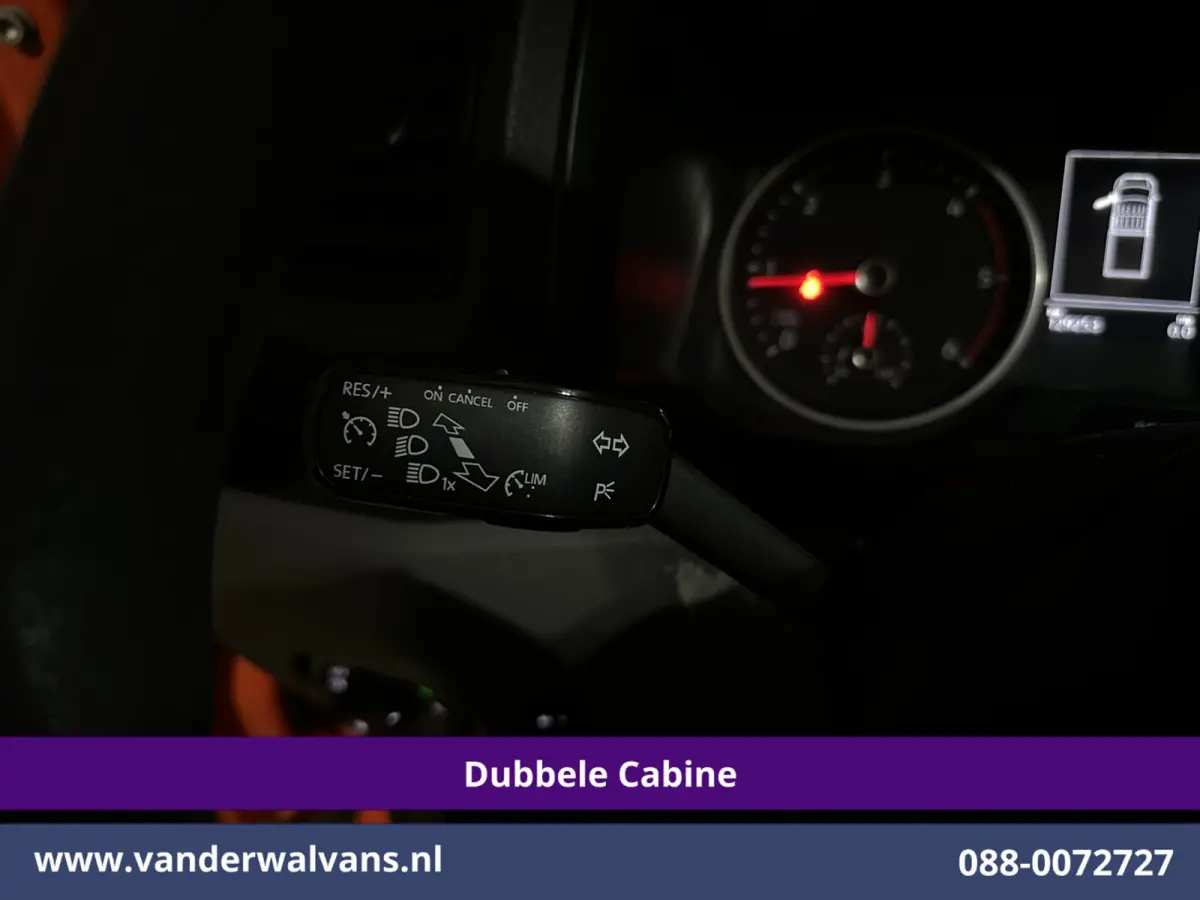 2.0 177pk Pick Up Dubbele Cabine 3500kg Trekhaak Open Laadbak Euro6 Airco | 6-Zits | Camera | Navigatie | Apple Carplay Android Auto, Cruisecontrol, Chauffeursstoel