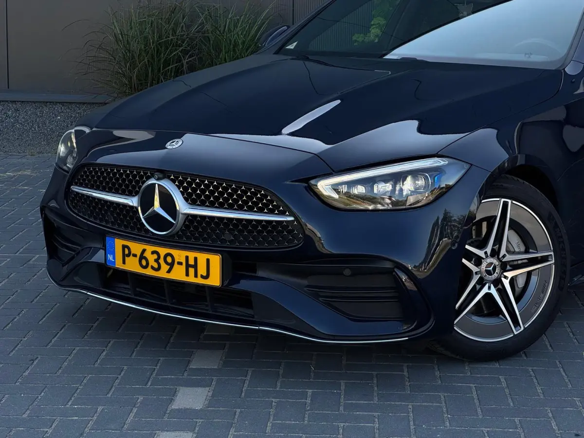 180 AMG Line ORG NL|NAVI|LEDER|LED|SFEER|CAMERA|CLIMATE CONTROL