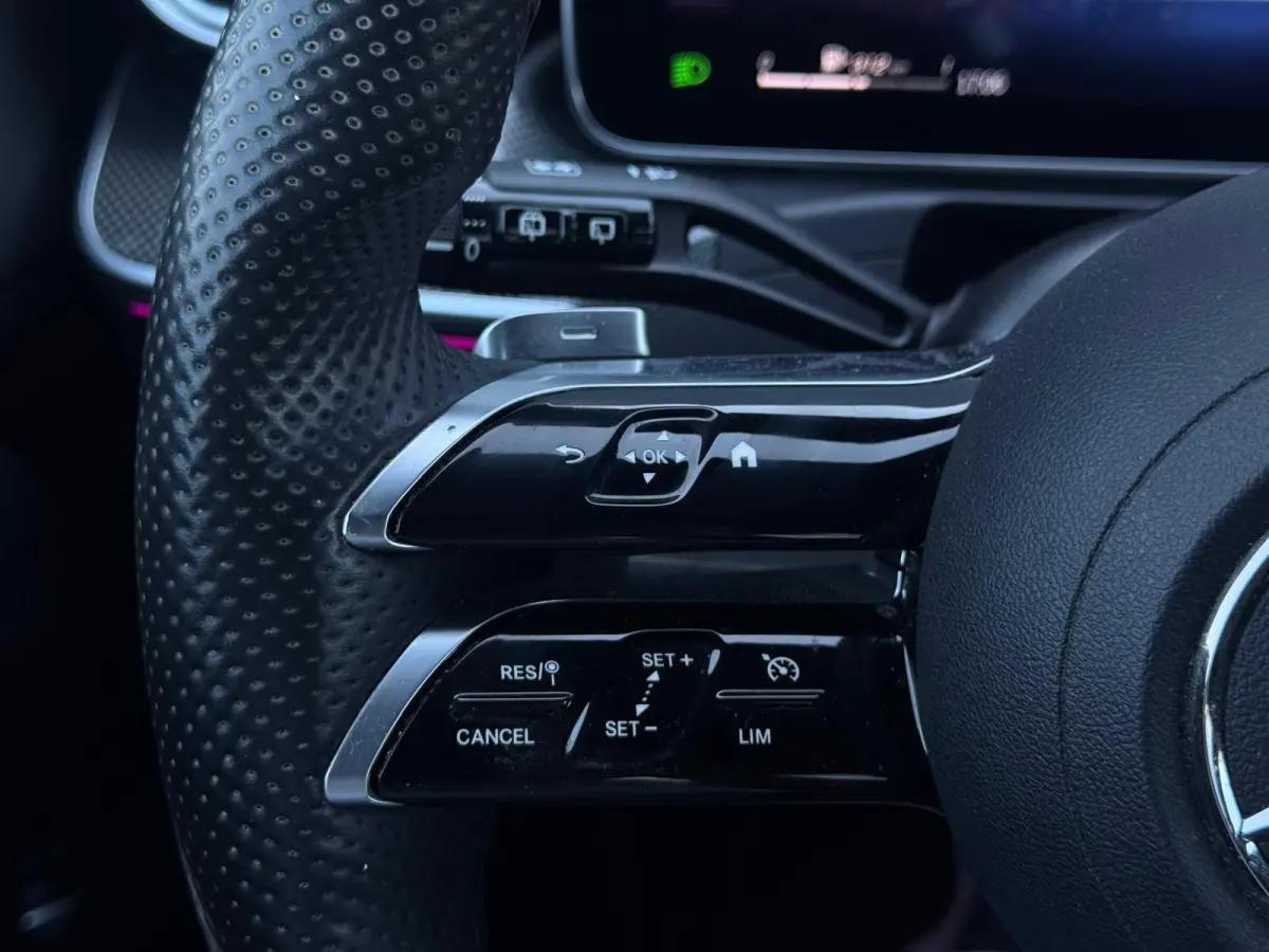 180 AMG Line ORG NL|NAVI|LEDER|LED|SFEER|CAMERA|CLIMATE CONTROL