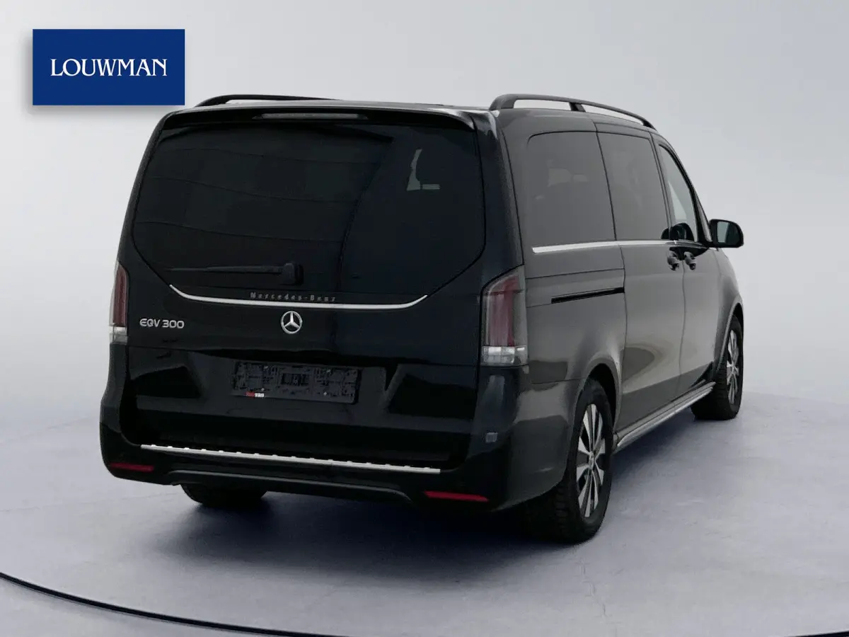 300 L2 90kWh 7 persoons Leder Elektr schuifdeuren AMG line 360 camera