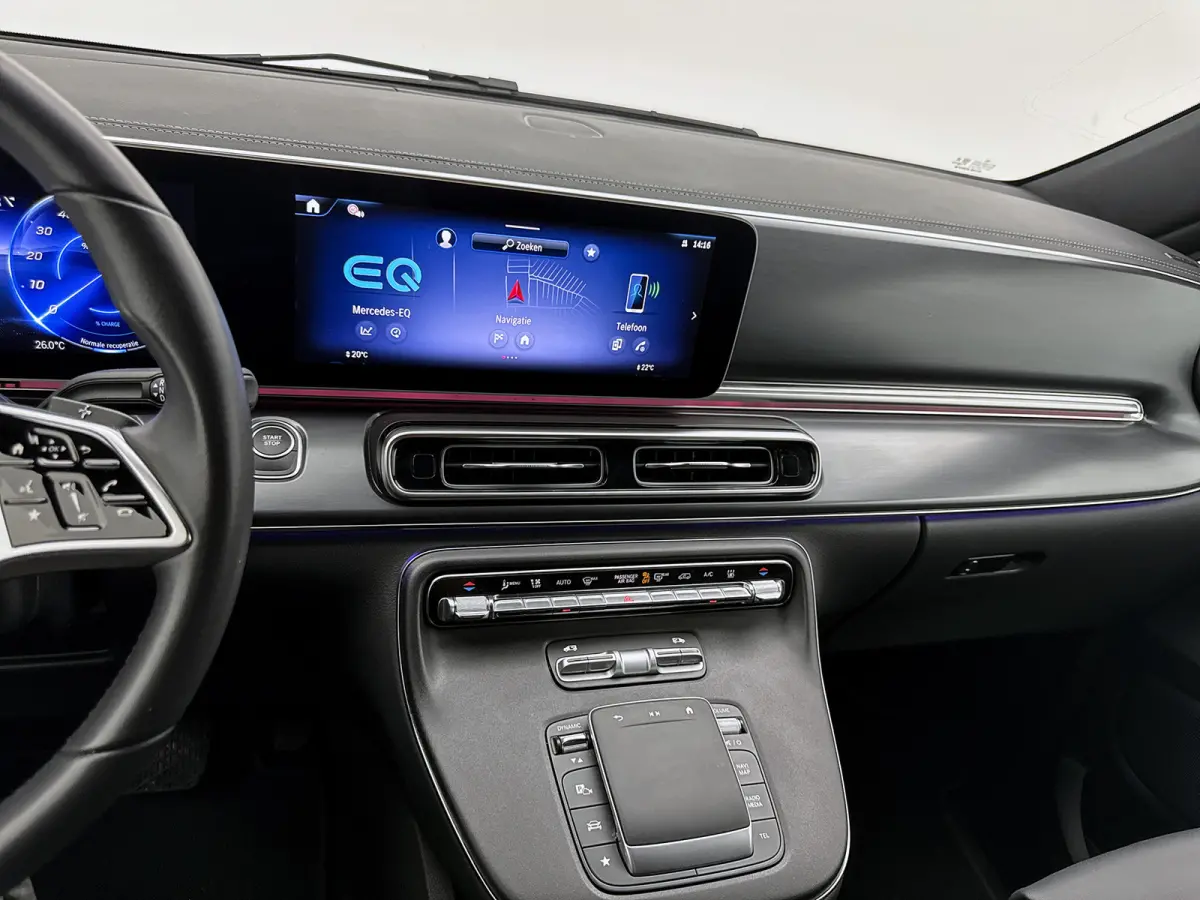 300 L2 90kWh 7 persoons Leder Elektr schuifdeuren AMG line 360 camera