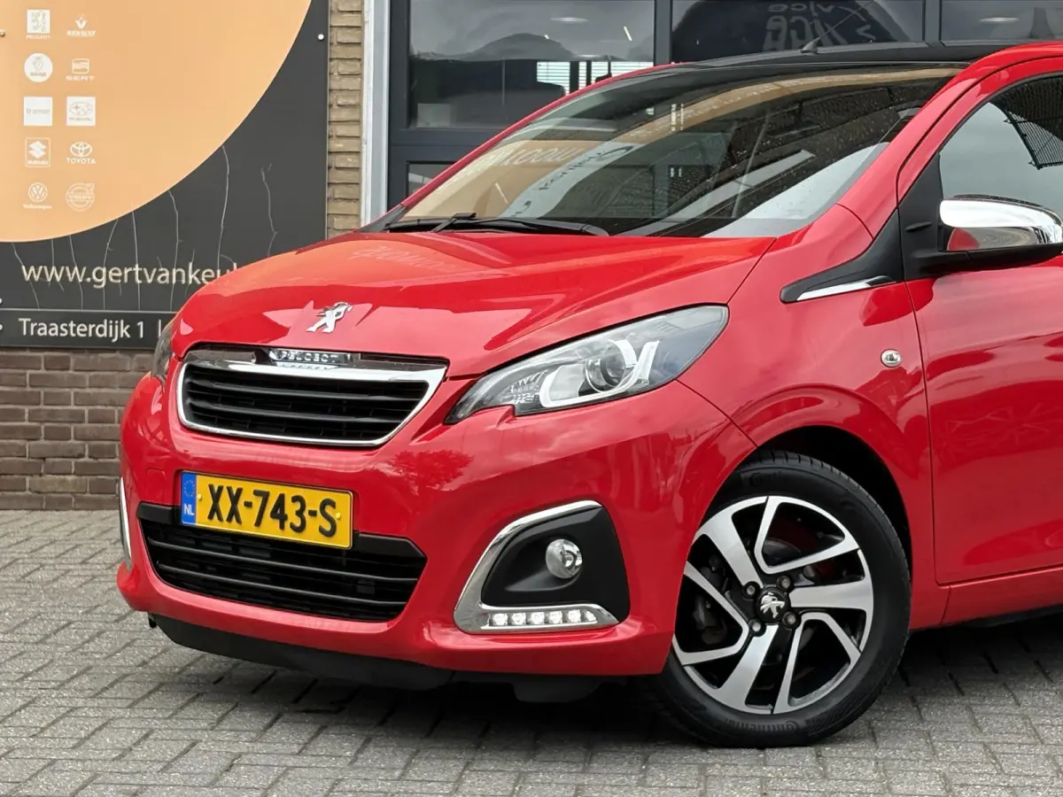 1.0 e-VTi Allure 5-Deurs LED/2-TONE/CARPLAY/NL-AUTO/34.000KM!