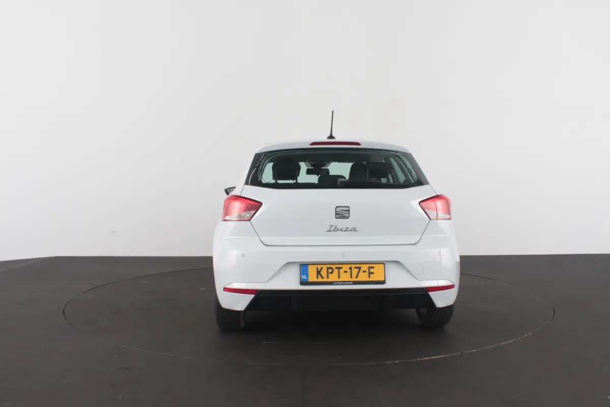 1.0 Reference > Cruise control/All season banden/12 maand BOVAG garantie