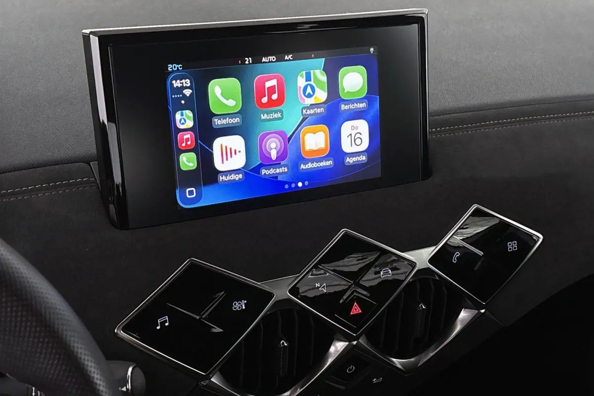Performance Line 50 kWh SOH 94% Achteruitrijcamera Apple CarPlay