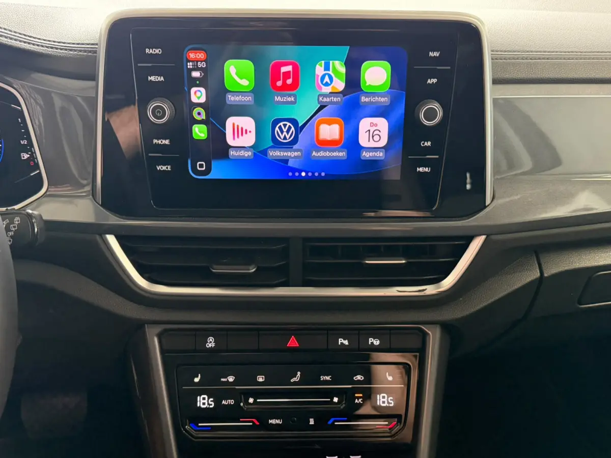 1.5 TSI DSG|IQ-LIGHT|PANORAMA|VIRTUAL Cockpit