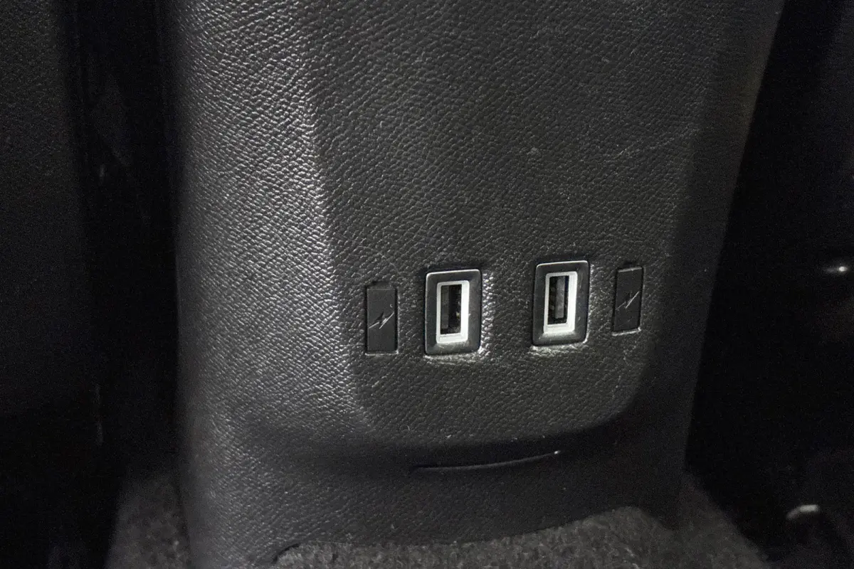Elegance 50-kWh 11kw bl. SOH 100% Achteruitrijcamera Apple CarPlay