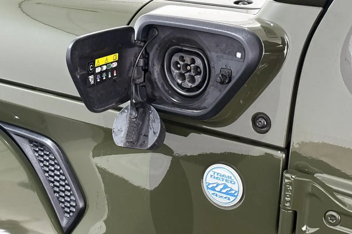 4xe 380 Sahara NL Auto Leder Stoel-Stuurverwarming