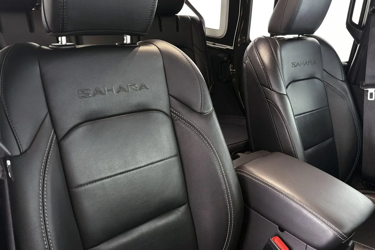 4xe 380 Sahara NL Auto Leder Stoel-Stuurverwarming