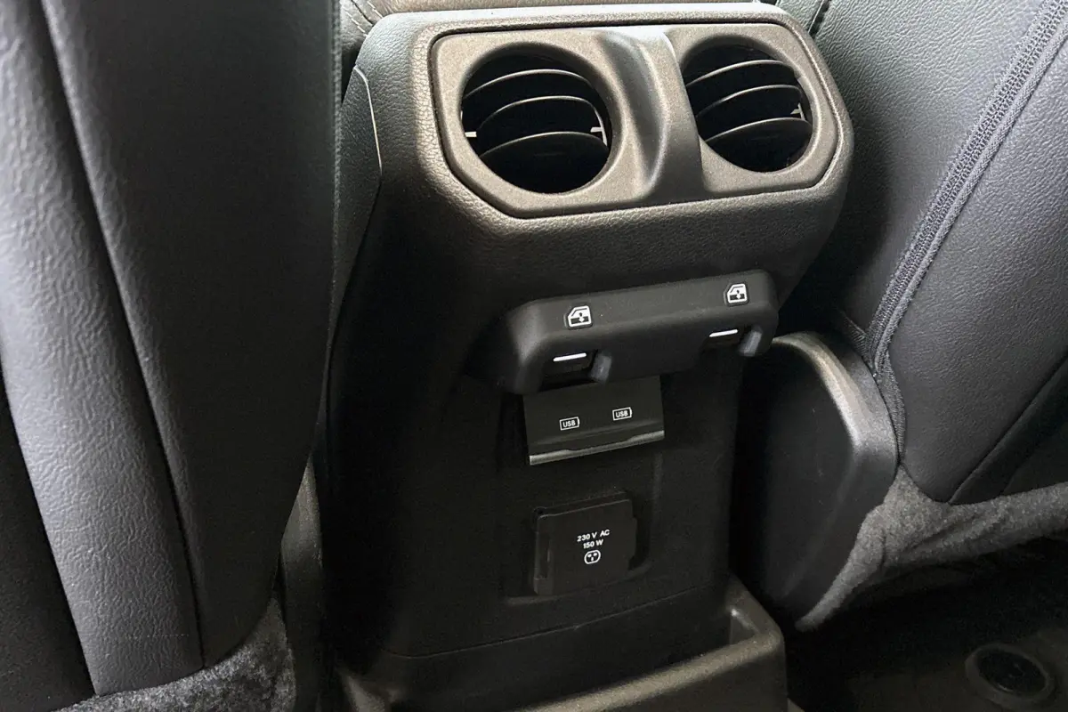 4xe 380 Sahara NL Auto Leder Stoel-Stuurverwarming