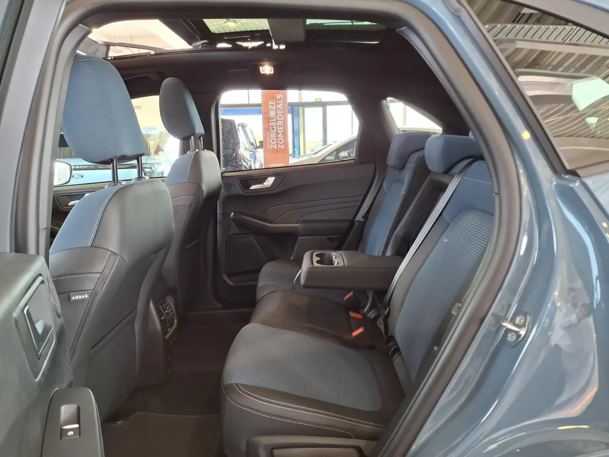 2.5 PHEV BlueCruise Edition | VOORRAAD DEAL! | Speciale Uitvoering | 20'' Ford Performance Velgen | Panoramadak | Trekhaak |