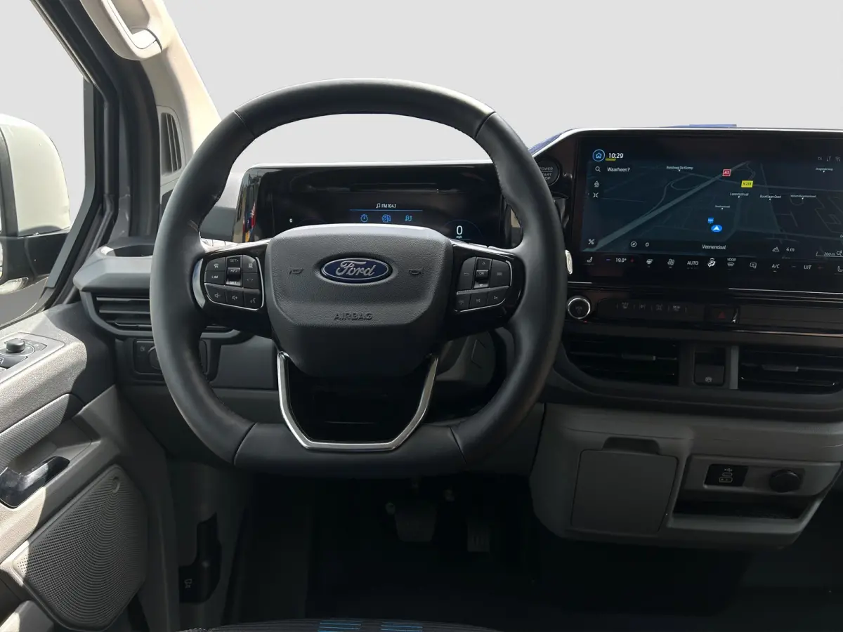 320 L2 Sport FWD Plug-In Hybrid | Adap. Cruise Control | Winterpack | 360 Camera | CarPlay |