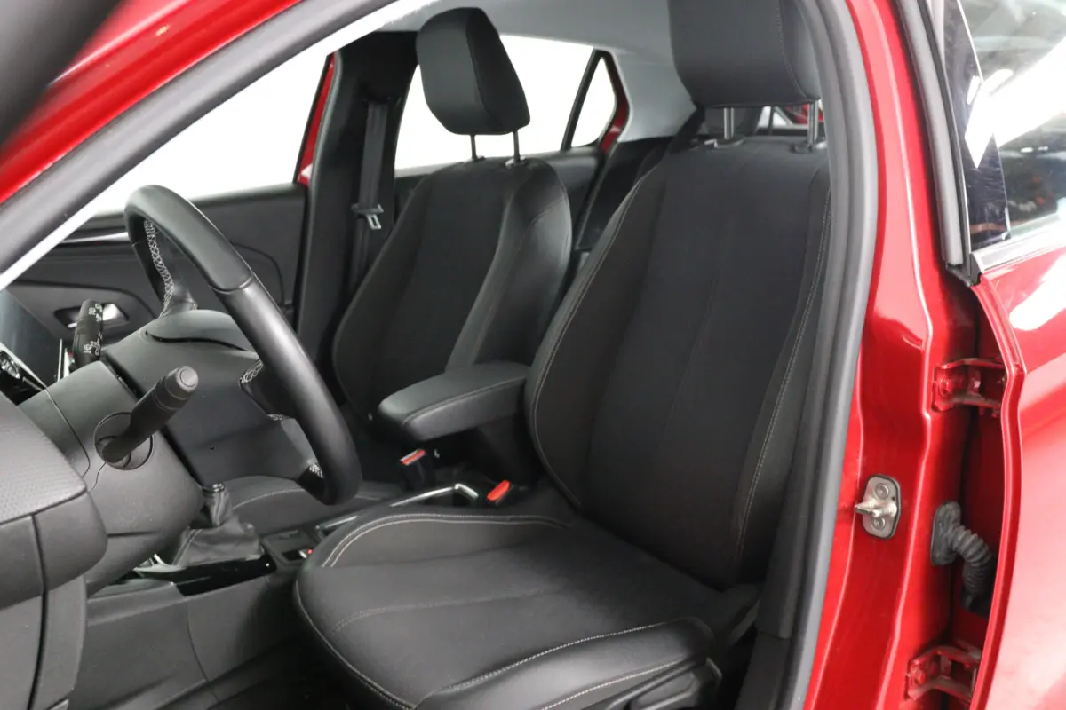 1.2 Elegance | Dealer Onderhouden! | Navi | Camera | Clima | Keyless  | Parkeersensoren | LED | Half Leder | Lichtmetalen Velgen